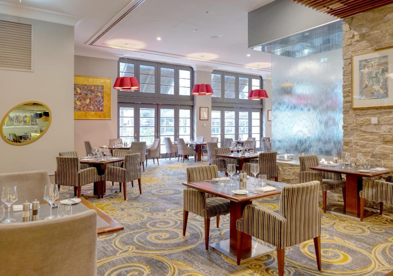 Duxton Hotel Пърт Екстериор снимка The restaurant