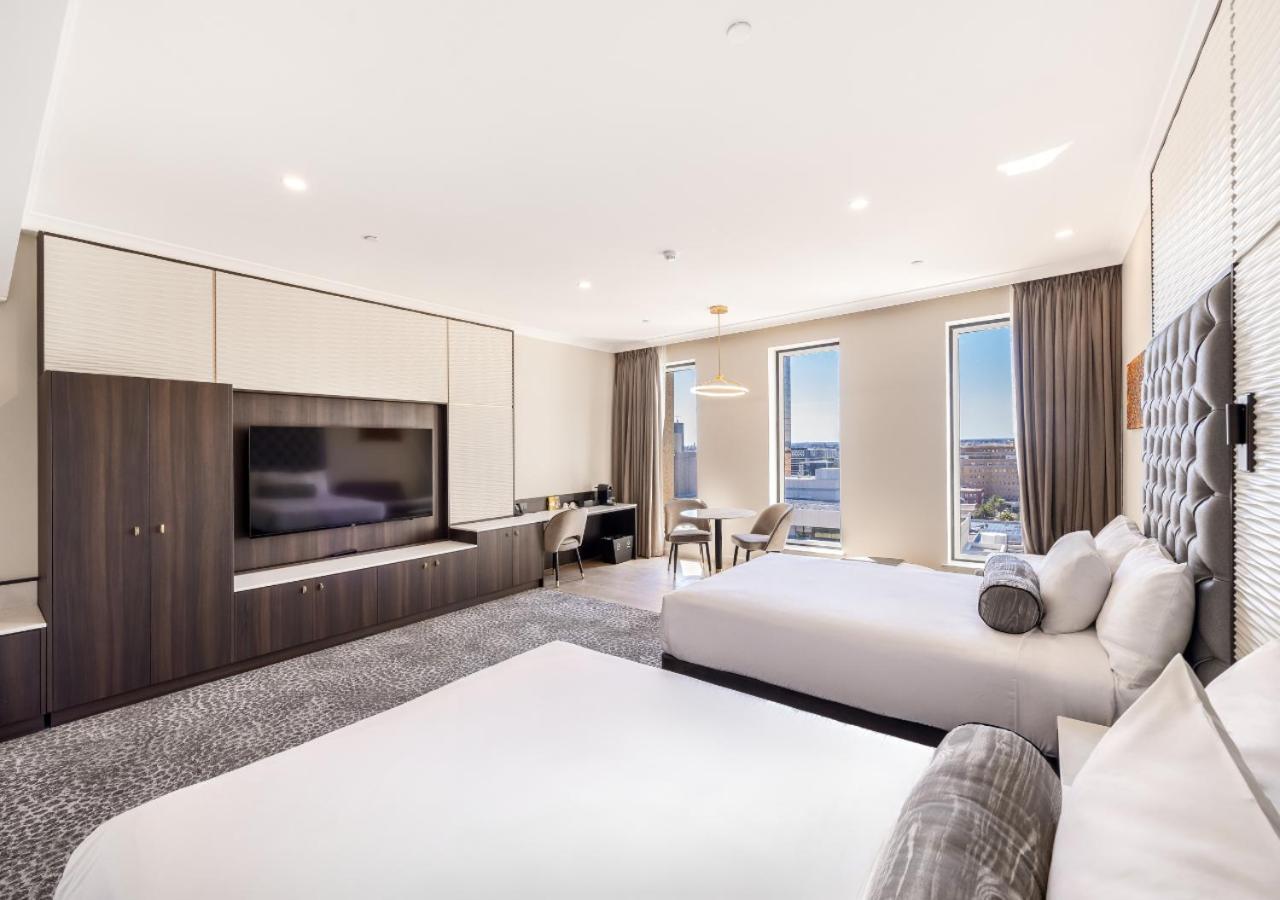 Duxton Hotel Пърт Екстериор снимка Deluxe Suite