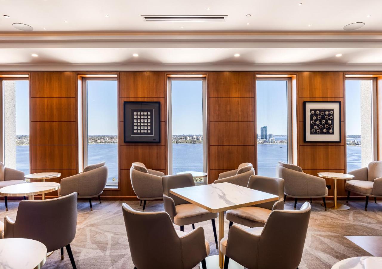 Duxton Hotel Пърт Екстериор снимка Club Lounge at Boston Logan Airport